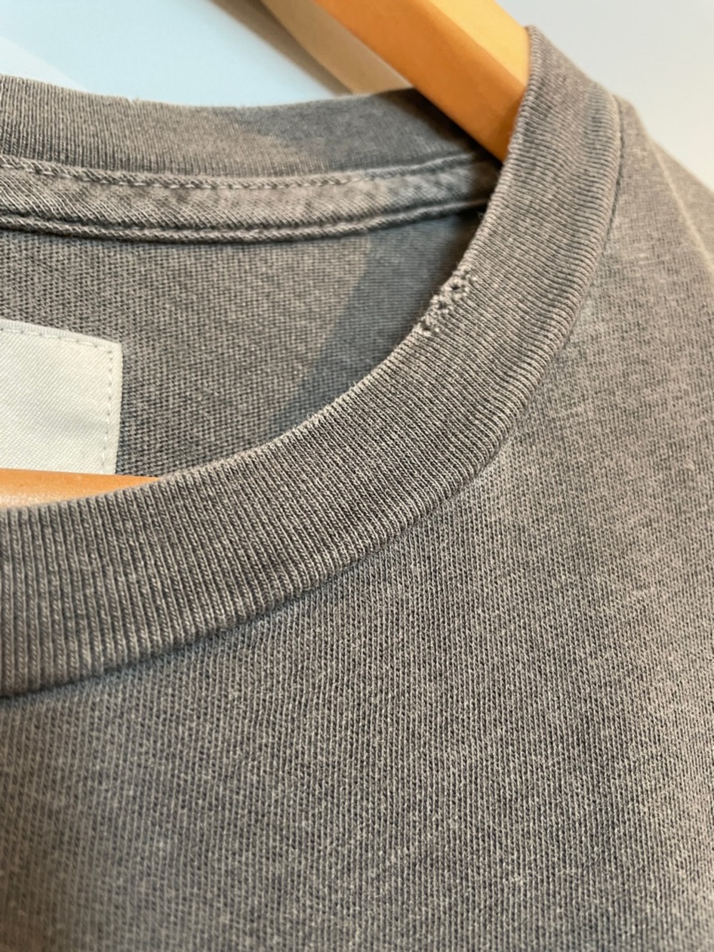 THE GREAT. Charcoal Gray Crewneck Tee size 1 distressed - Picture 7 of 9